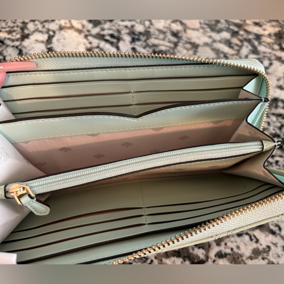 Kate spade wallet - Picture 4 of 5